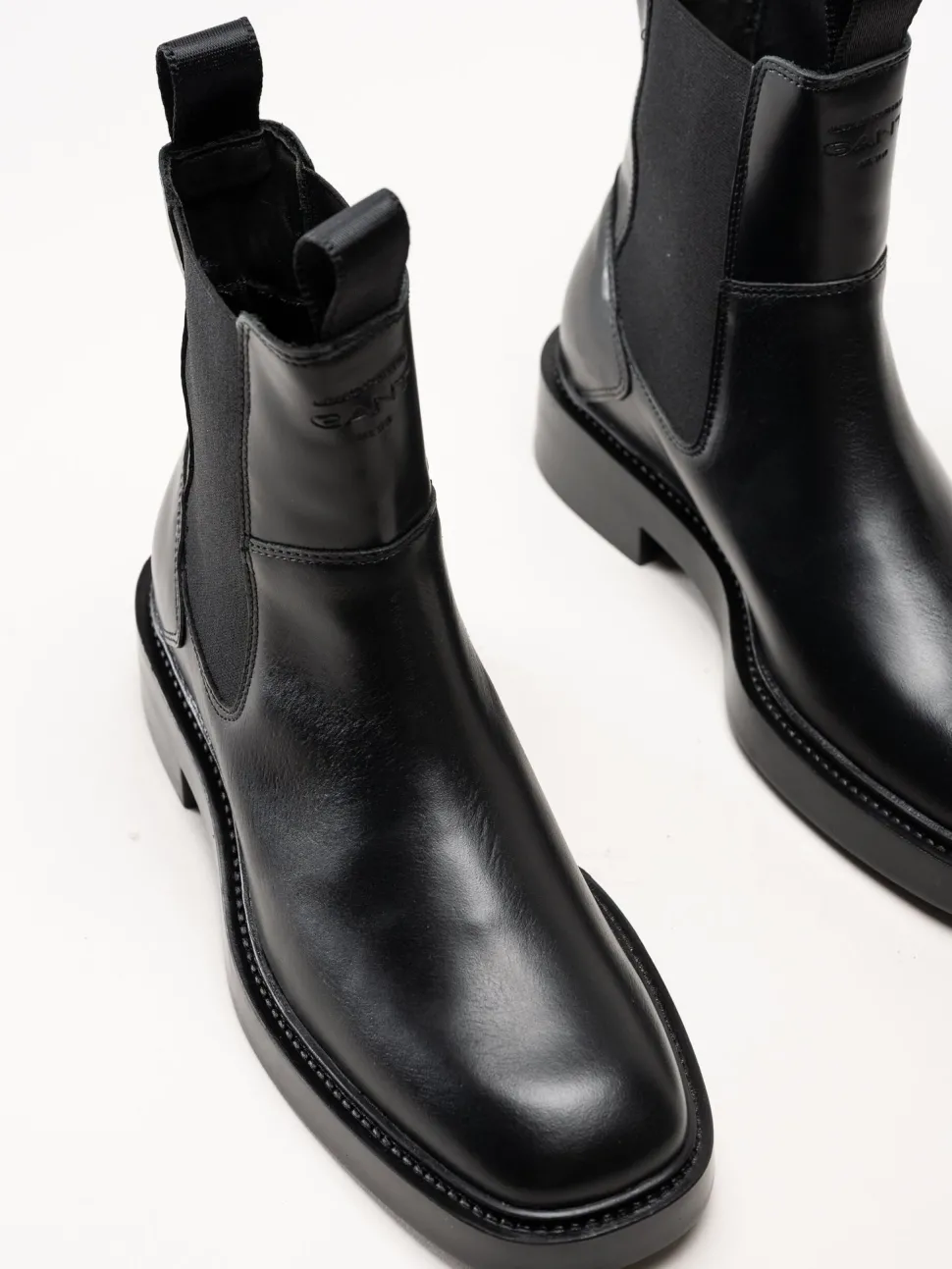 Gant Footwear - Fallwi - Svarta chelsea boots i skinn