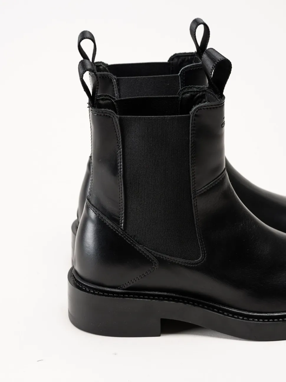 Gant Footwear - Fallwi - Svarta chelsea boots i skinn