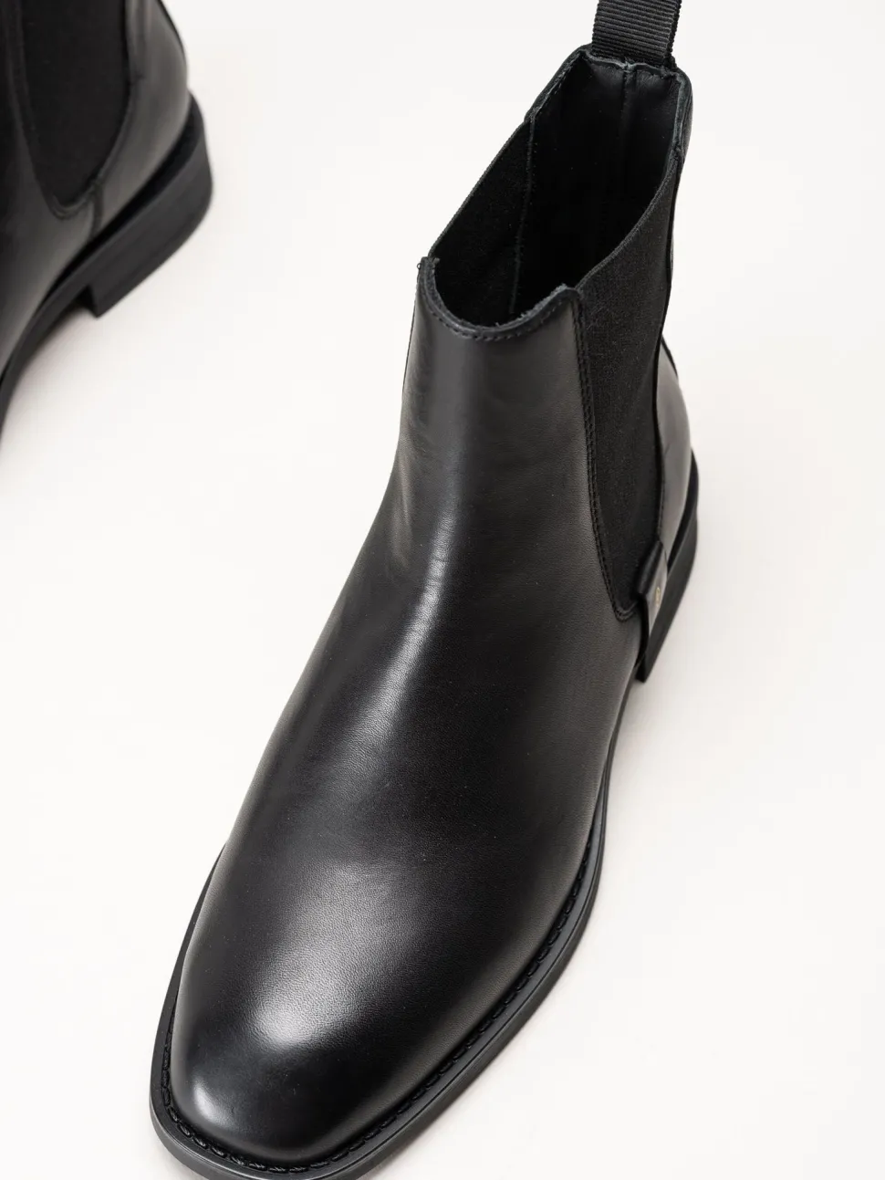 Gant Footwear - Fayy - Svarta chelsea boots i skinn