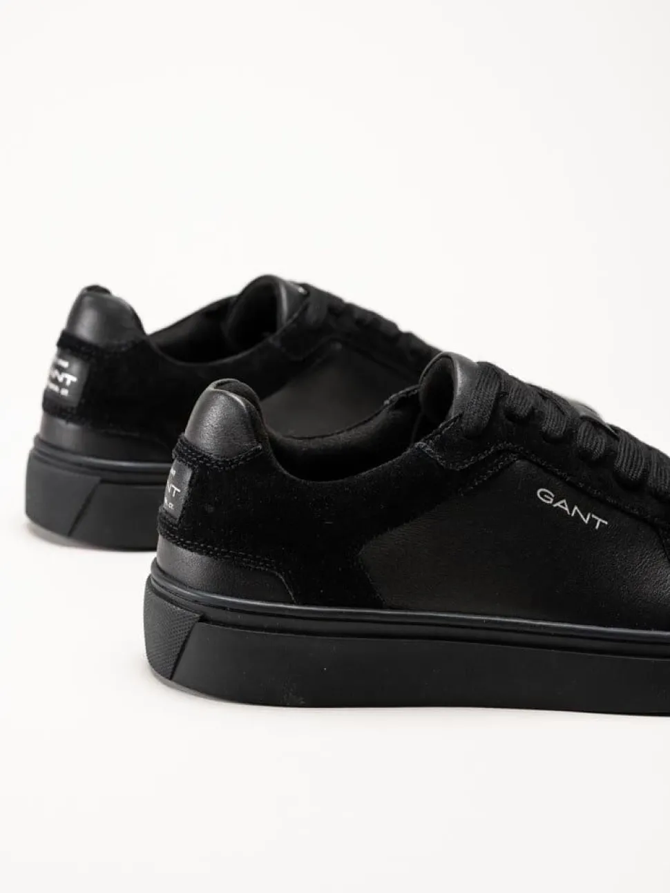 Gant Footwear - Mc Julien Sneaker - Svarta sneakers i skinn och mocka