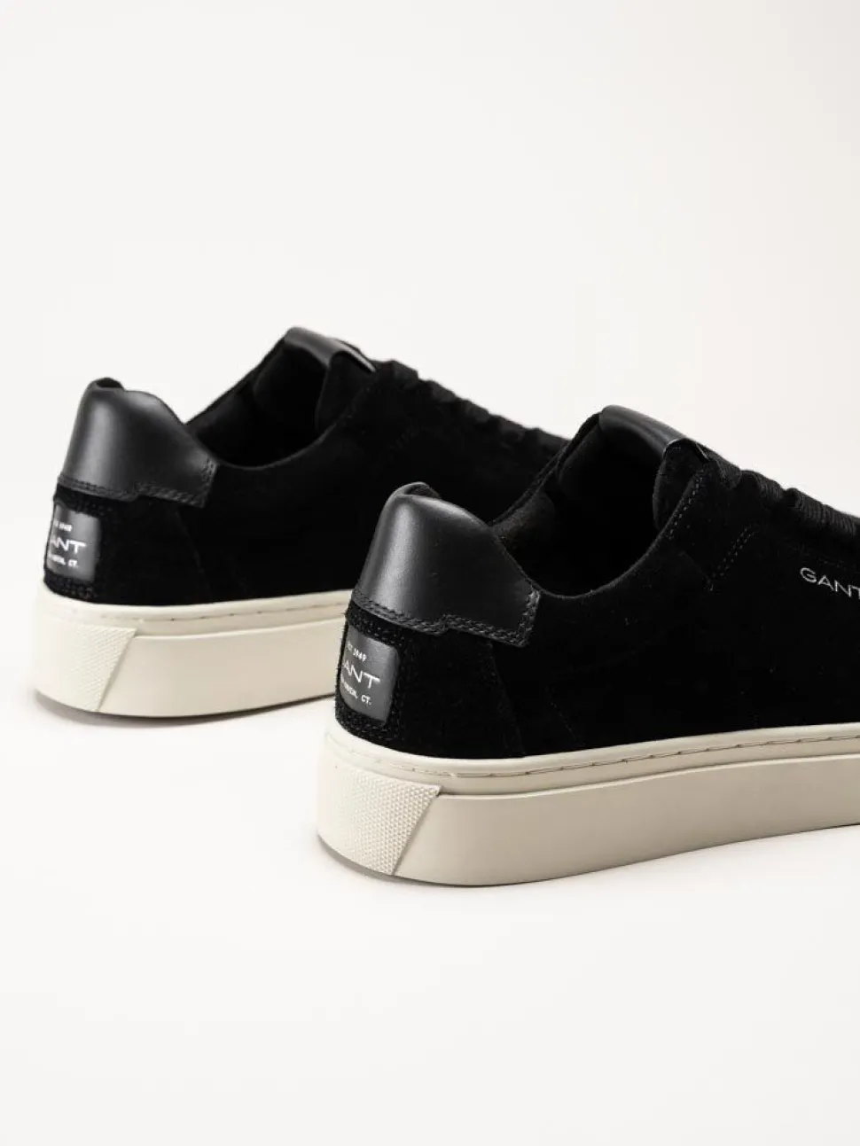 Gant Footwear - Mc Julien - Svarta sneakers i mocka