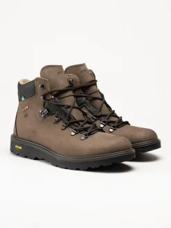 Graninge - Hassela - Bruna vandringskängor i nubuck