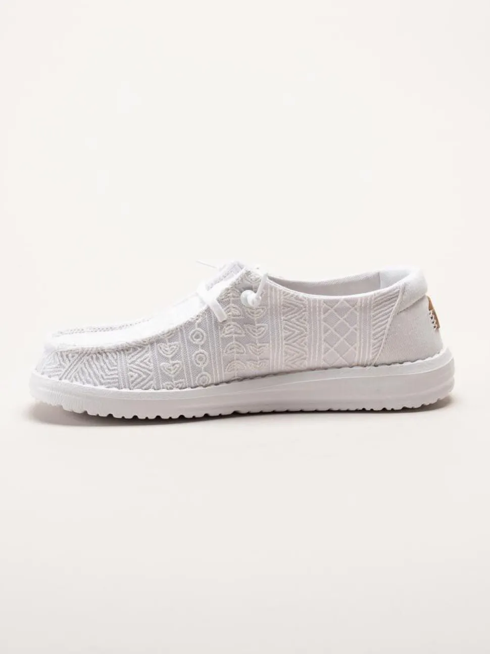 Hey Dude - Wendy Crochet Lace - Vita tygskor med virkade spetsdetaljer