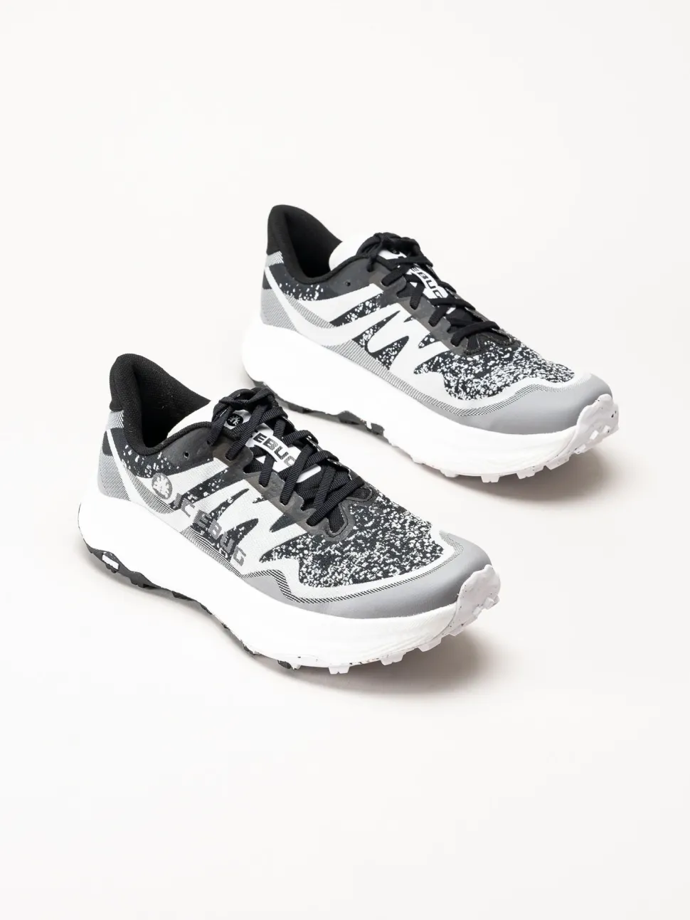 Icebug - Järv RB9X - Svartvita sneakers i textil