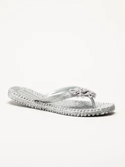 Ilse Jacobsen - Cheerful18F - Silverfärgade flip flops