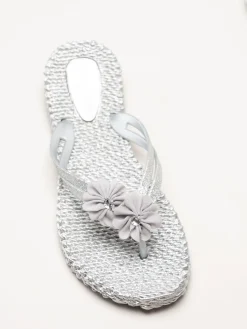 Ilse Jacobsen - Cheerful18F - Silverfärgade flip flops