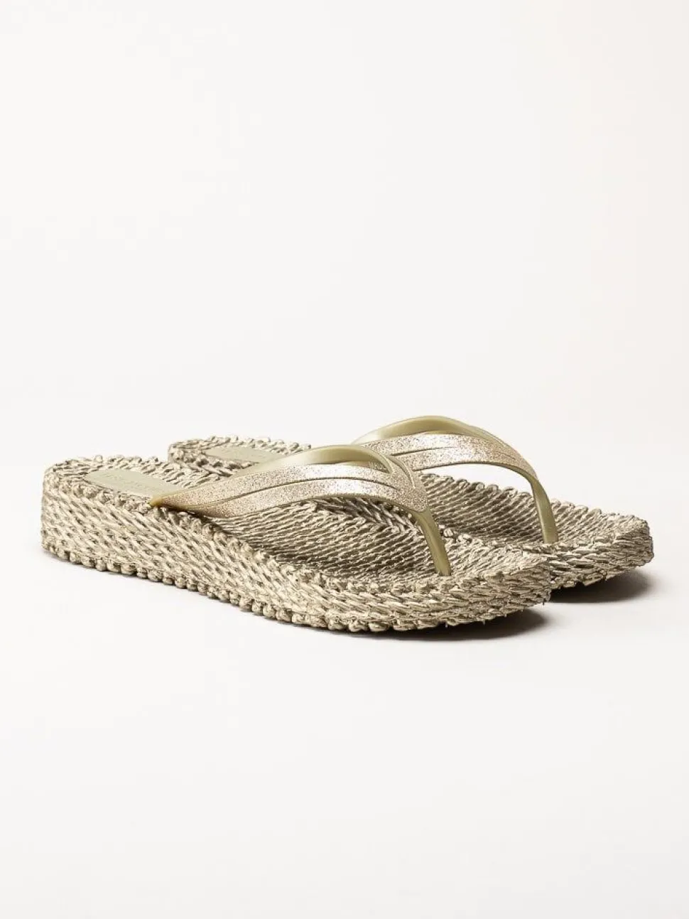 Ilse Jacobsen - Cheerful 13 - Guldfärgade flip flop med glitterremmar