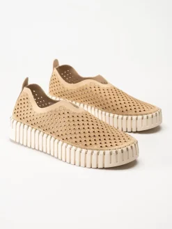 Ilse Jacobsen - Tulip3373 - Beige slip on skor med perforering