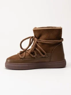 Inuikii - Classic - Bruna fårskinnsfodrade boots i mocka