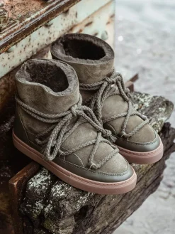 Inuikii - Classic - Gröna vinterboots med fårskinnsfoder