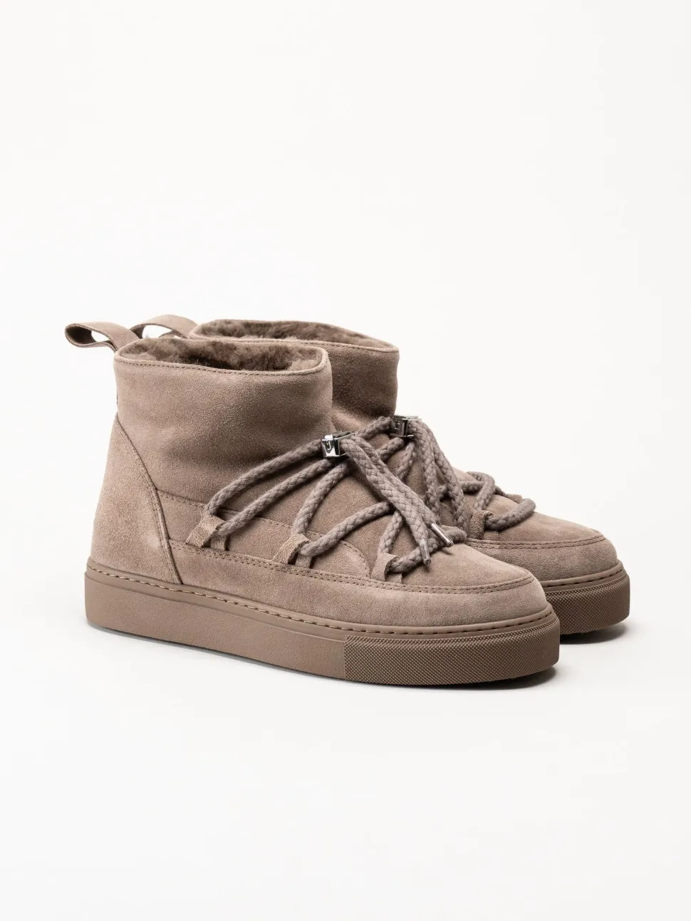Inuikii - Classic Low - Grå fodrade boots i mocka