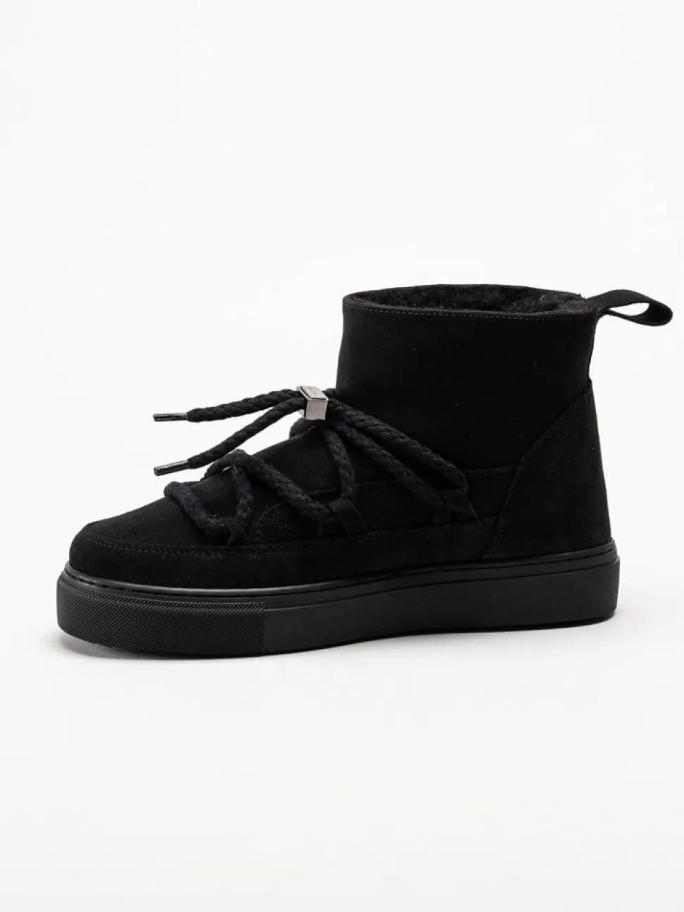 Inuikii - Classic Low - Svarta låga mocka boots