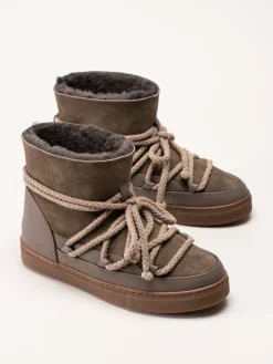 Inuikii - Classic - Taupe vinterboots med fårskinnsfoder