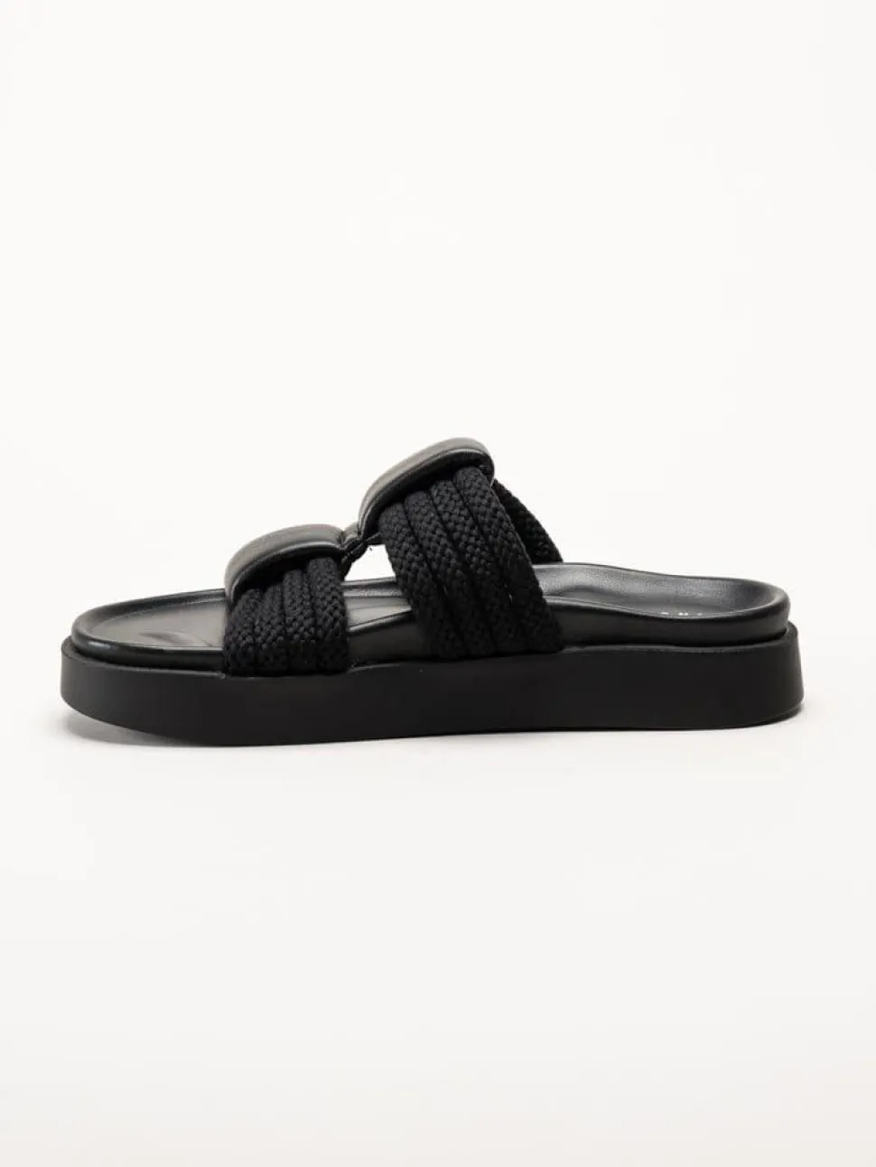 Inuikii - Cord Athena - Svarta slip in sandaler i skinn