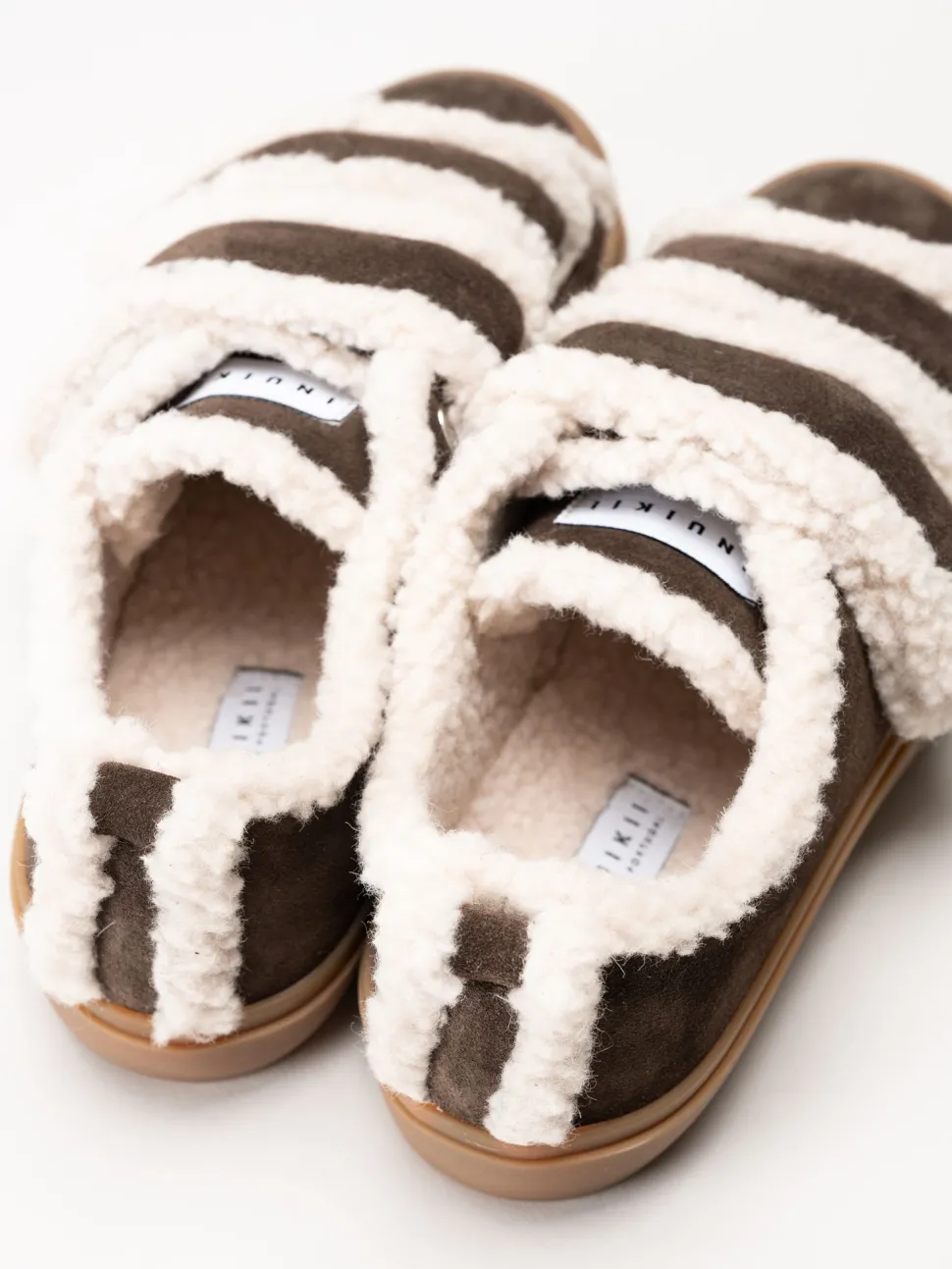 Inuikii - Shearling - Mörkbruna ullfodrade sneakers