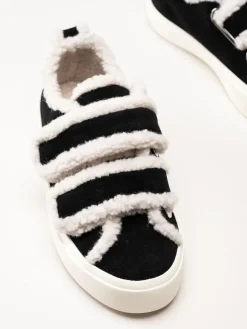 Inuikii - Shearling - Svarta ullfodrade sneakers
