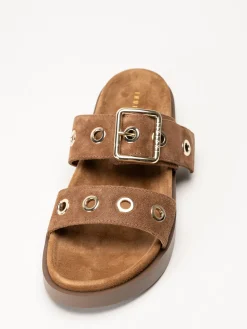Inuikii - Tilda Buckle - Mörkbruna sandaler
