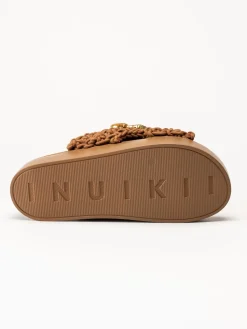 Inuikii - Woven Stones - Bruna sandaler i virkad textil