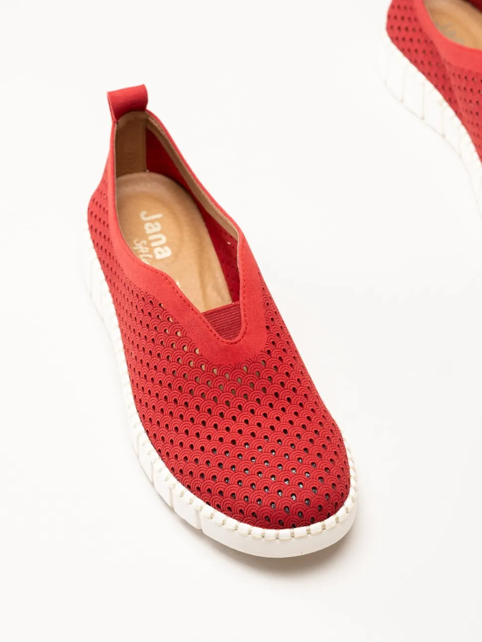 Jana - Röda slip on skor