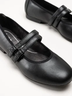 Jana - Svarta ballerinaskor med sleif
