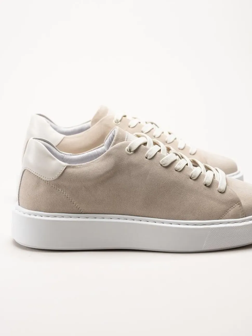 Johnny Bulls - Beige sneakers i mocka