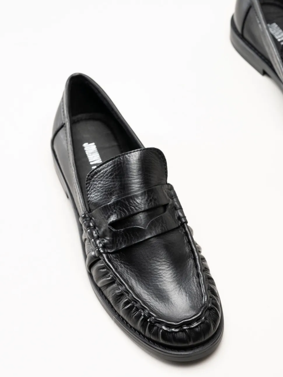 Johnny Bulls - Brooklyn - Svarta loafers i skinn