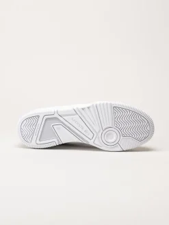 Lacoste - Vita sneakers i skinn