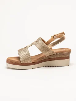 Lunar - 246Allegra - Guldfärgade sandaletter