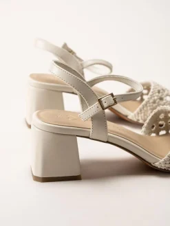 Marco Tozzi - Beige sandaletter med klack