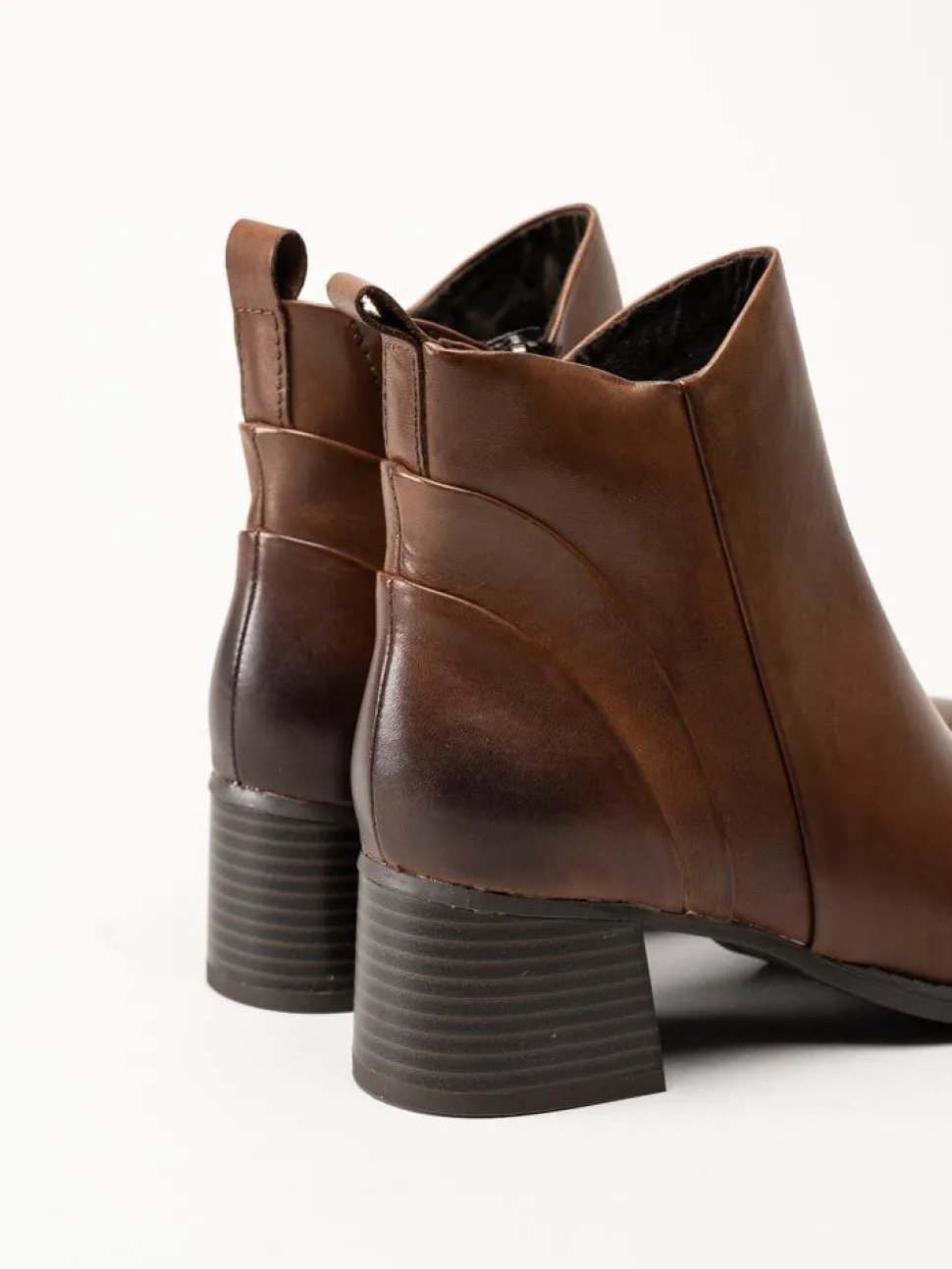 Marco Tozzi - Bruna boots i skinn
