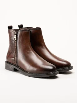 Marco Tozzi - Ljusbruna boots i skinn