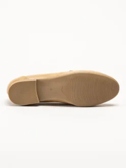 Marco Tozzi - Ljusbruna loafers i skinnimitation