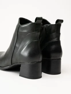 Marco Tozzi - Mörkgröna boots i skinn