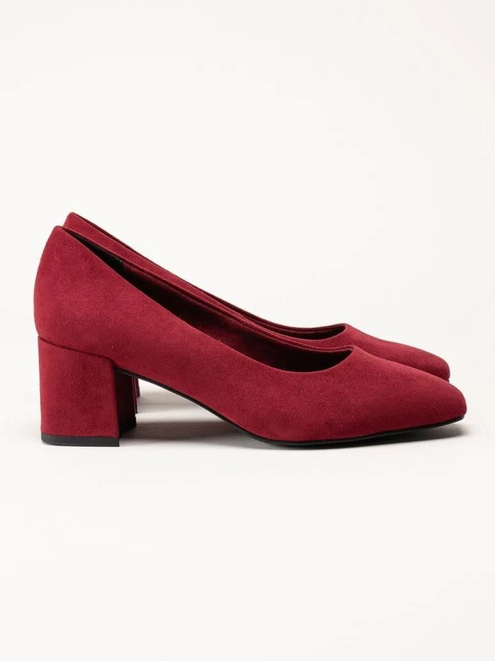 Marco Tozzi - Röda pumps i mockaimitation