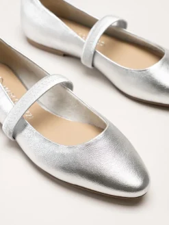 Marco Tozzi - Silverfärgade ballerinaskor