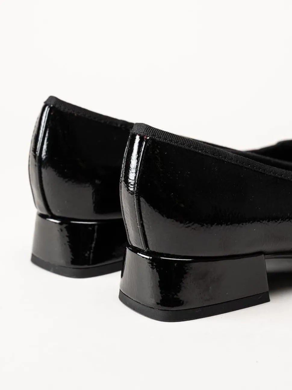 Marco Tozzi - Svarta ballerina pumps i lack