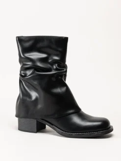 Marco Tozzi - Svarta boots med nedvikt skaft