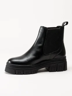 Marco Tozzi - Svarta chelsea boots i skinn