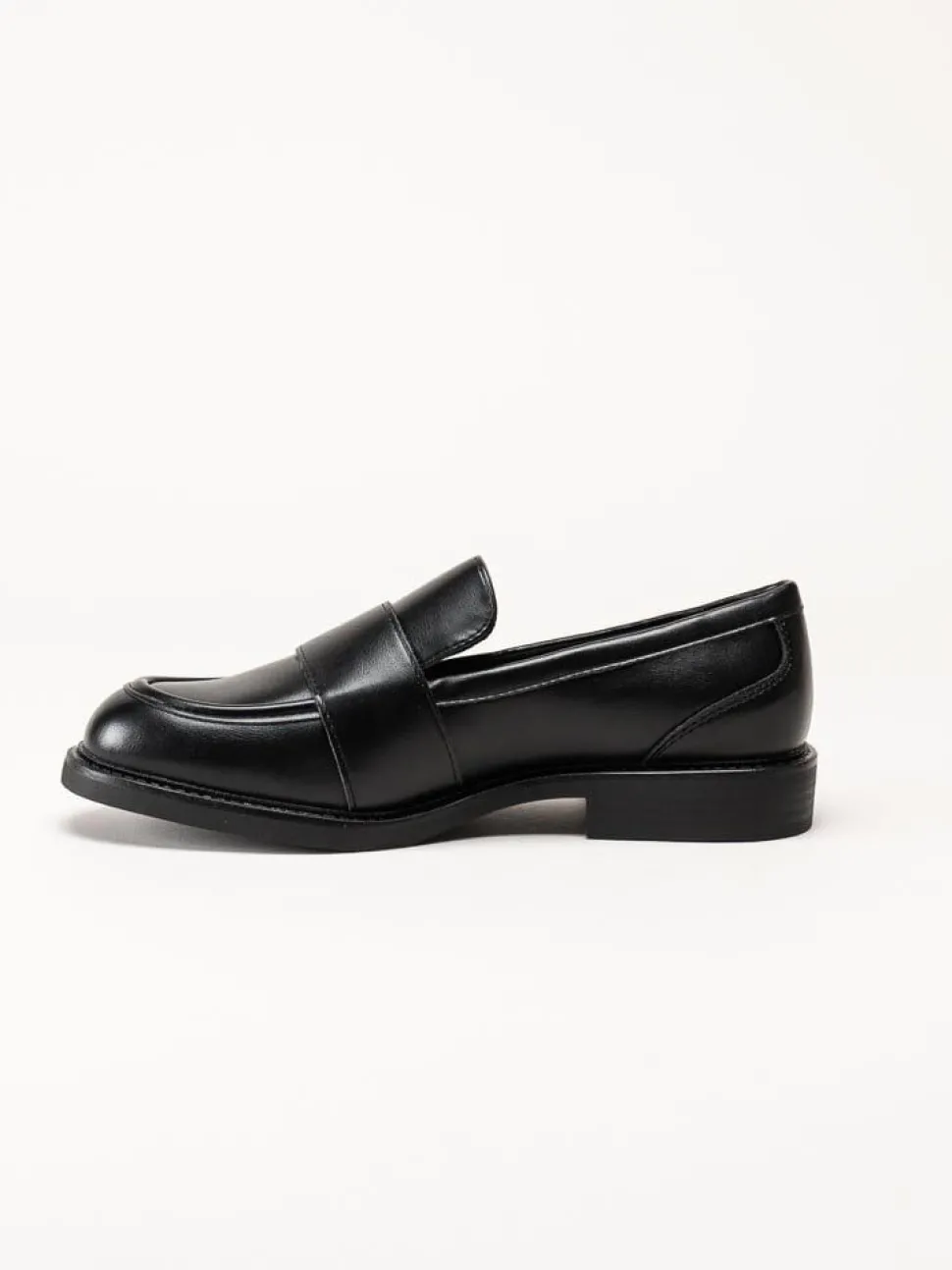 Marco Tozzi - Svarta loafers i skinnimitation
