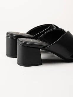 Marco Tozzi - Svarta mules i skinnimitation