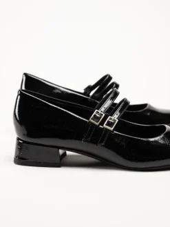 Marco Tozzi - Svarta pumps i lacksyntet