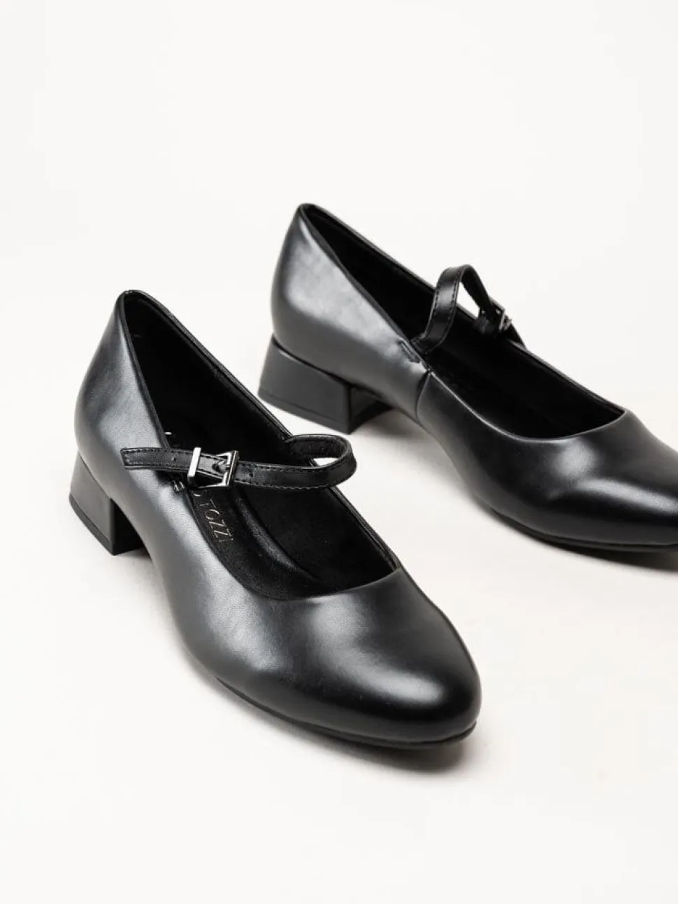 Marco Tozzi - Svarta pumps i skinnimitation