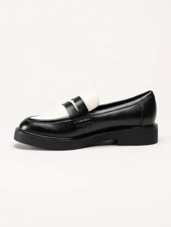 Marco Tozzi - Svartvita pennyloafers i skinnimitaiton