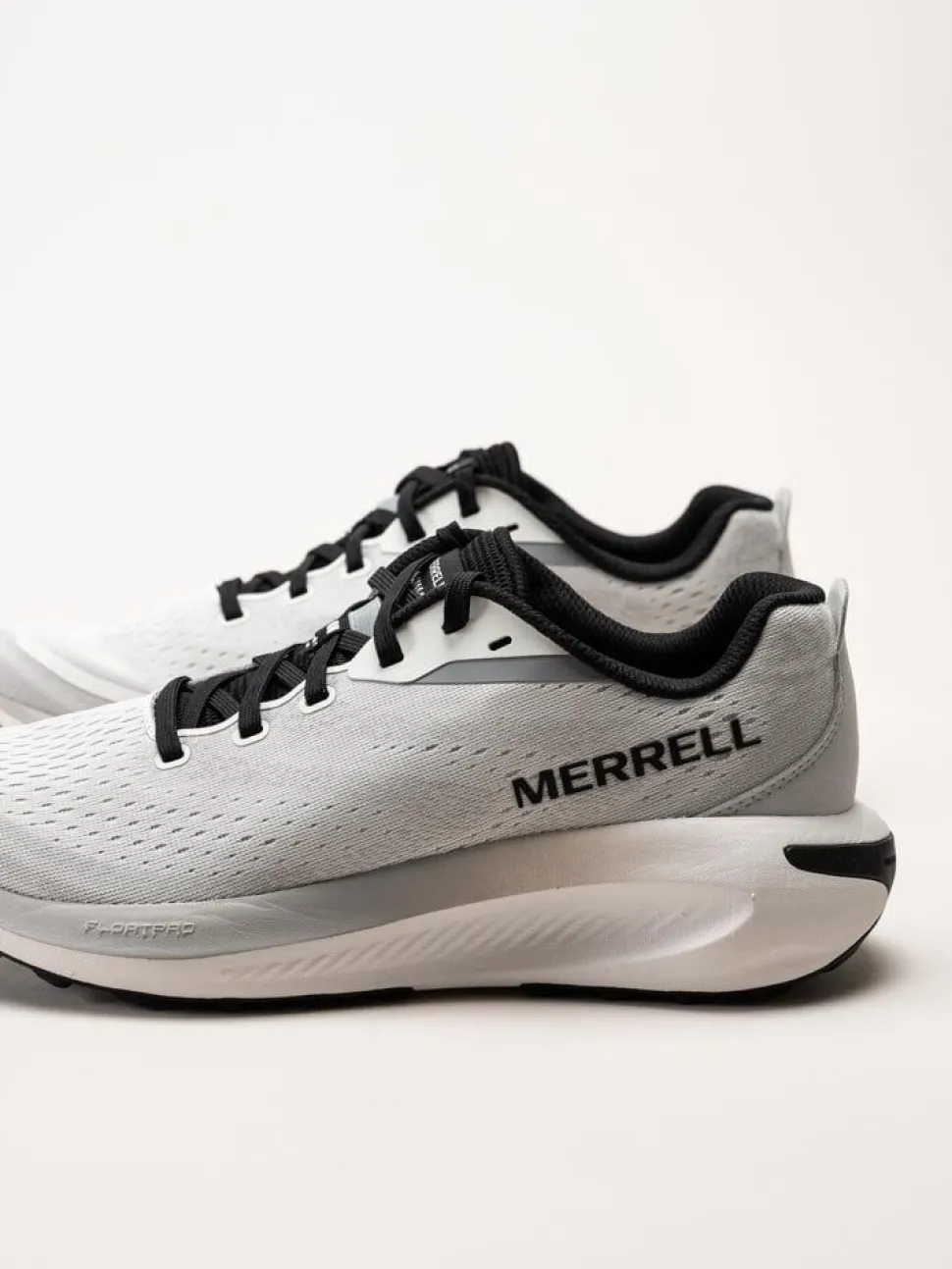 Merrell - MORPHLITE - Vita löparskor i textil