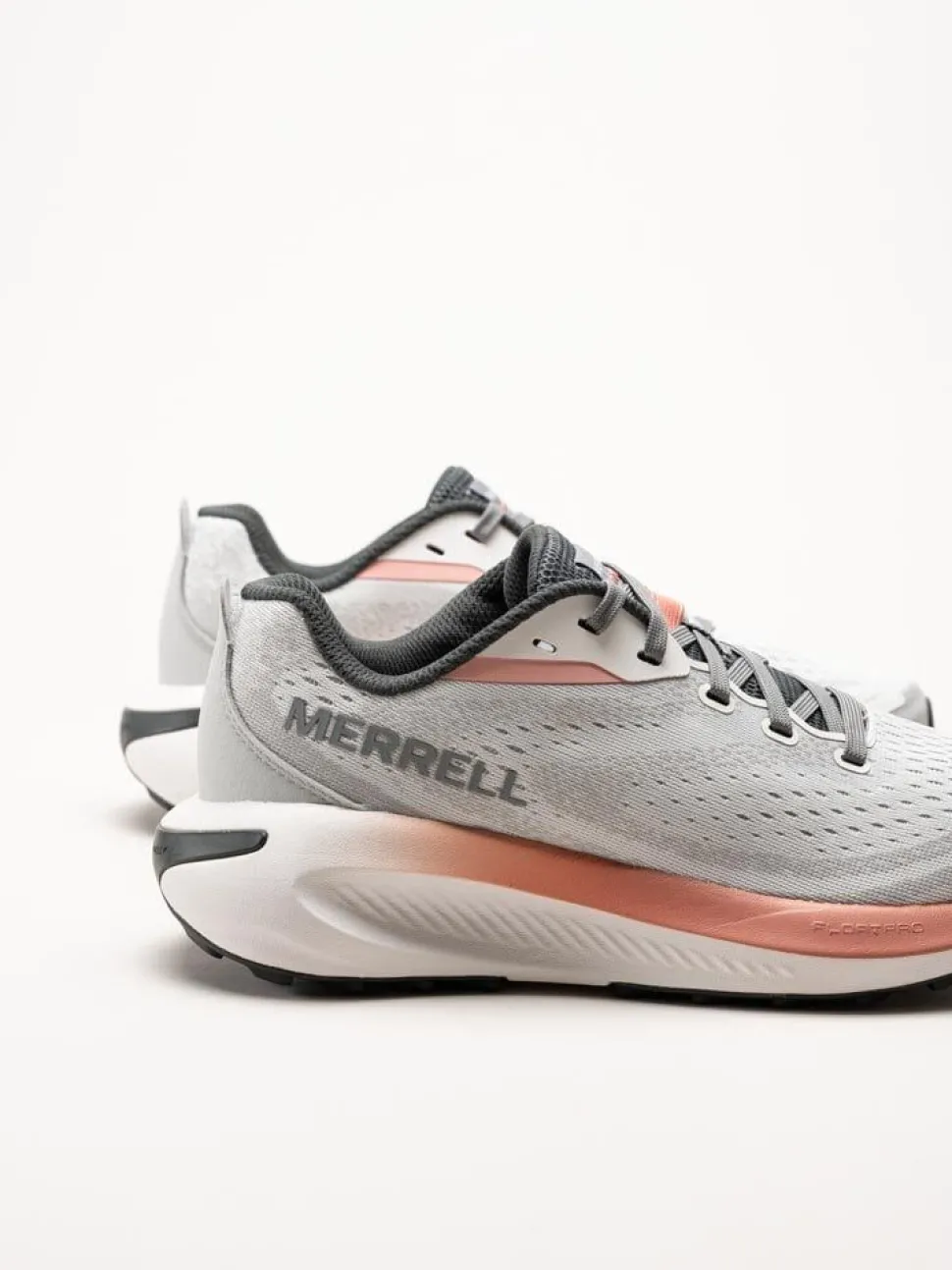 Merrell - MORPHLITE - Vita löparskor i textil