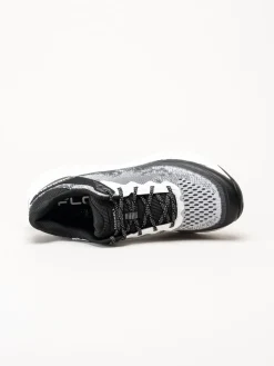 Merrell - Nova 4 - Svartvita sneakers i mesh