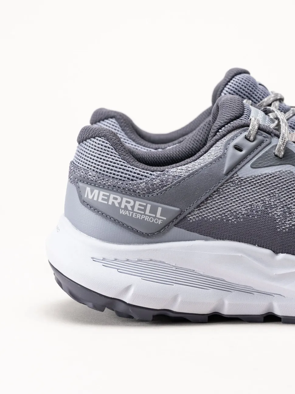 Merrell - Nova 4 waterproof - Grå sneakers i mesh