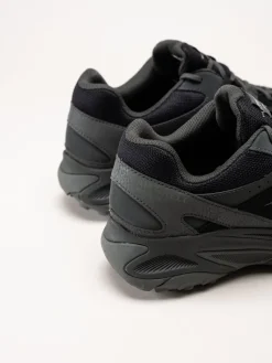 Merrell - Yokota 3 GTX - Svarta hikingskor med GoreTex