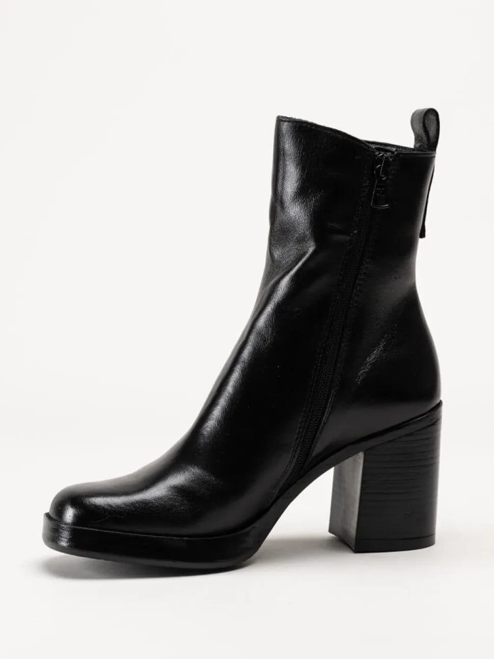 Mjus - Micaela - Svarta boots i skinn