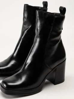 Mjus - Micaela - Svarta boots i skinn
